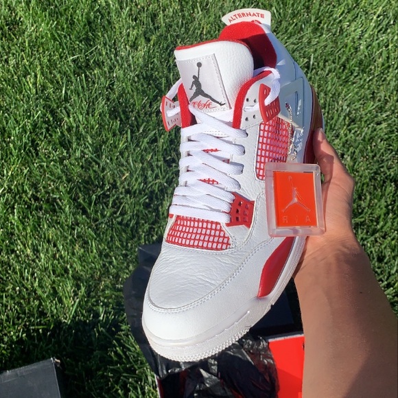 Jordan 4 Alternate 89🔥 - Picture 2 of 10